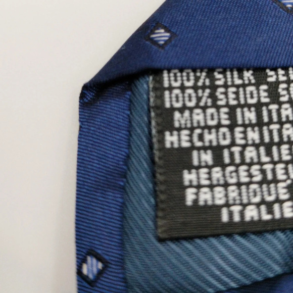 Tie Rack Silk Necktie Silk Made in Italy Blue White Square Dots 4 x 56 - Picture 6 of 10